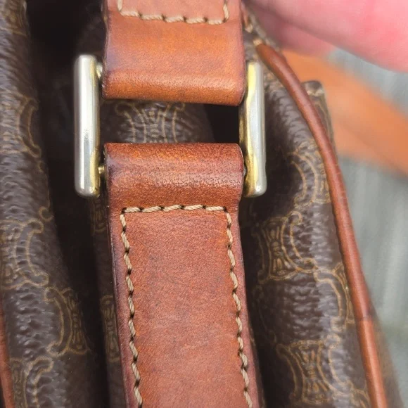 * GUC * Vintage Celine * - Picture 17 of 17